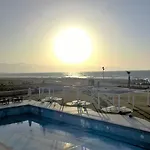 Daire Aphrodite Beachfront Penthouse