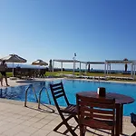 Daire Aphrodite Beachfront Penthouse Gaziveren