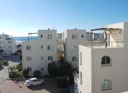 アパート Aphrodite Beachfront Penthouse