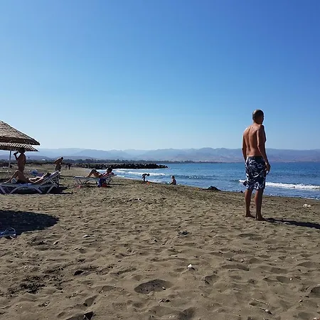 Daire Aphrodite Beachfront Penthouse *