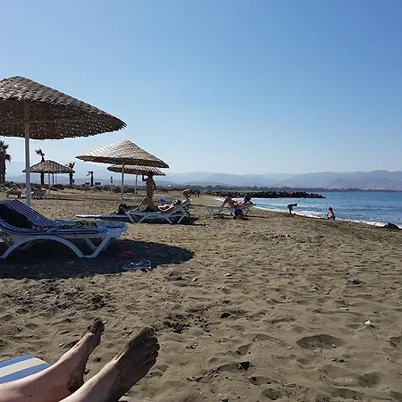 Apartment Aphrodite Beachfront Penthouse Ghaziveran