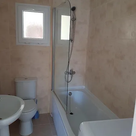 Aphrodite Beachfront Penthouse Ghaziveran