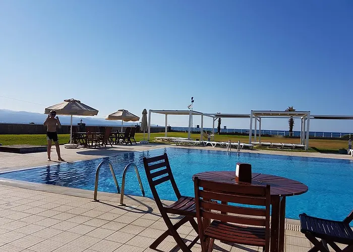 Apartamento Aphrodite Beachfront Penthouse Ghaziveran